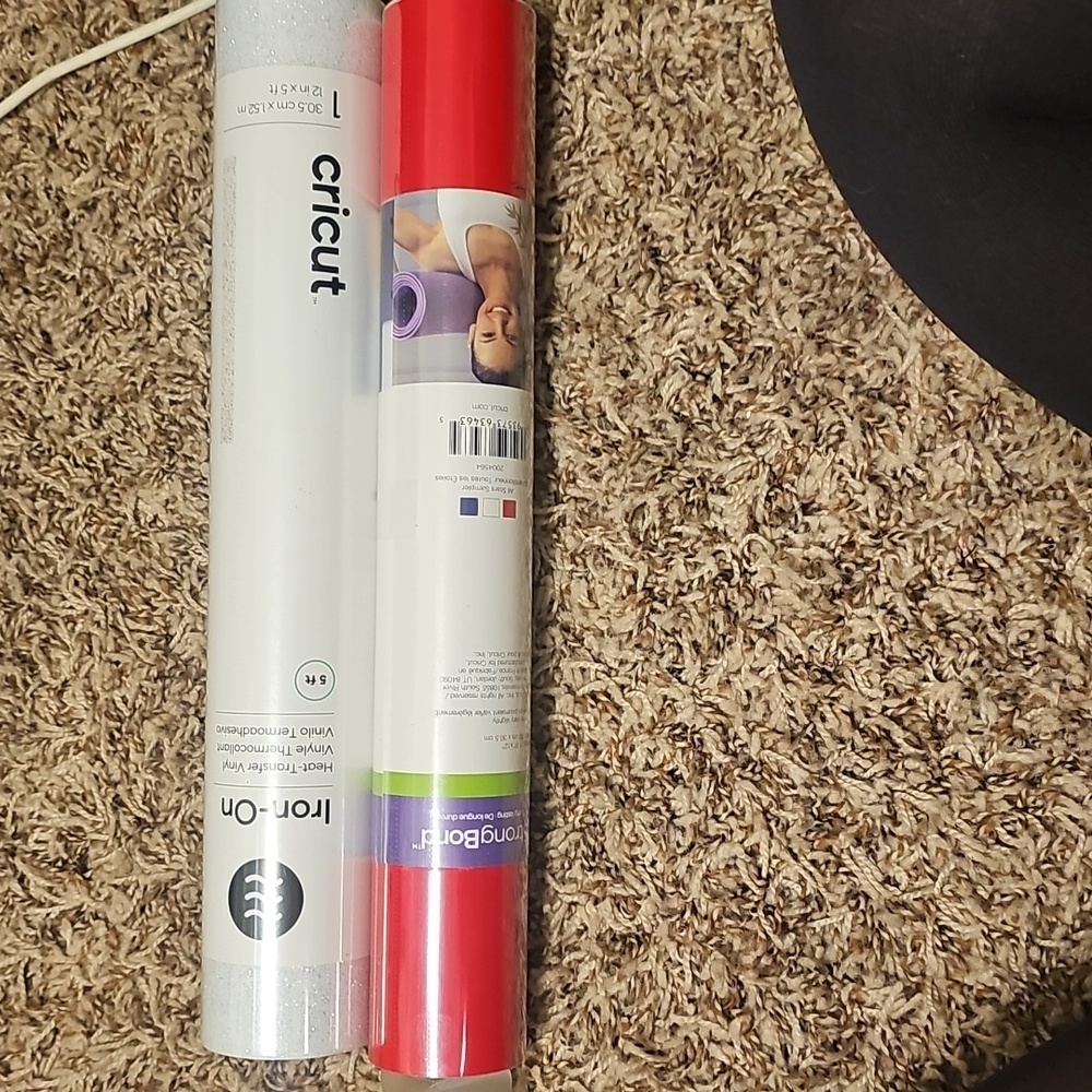 Cricut Red and White Iron-On Vinyl Set
